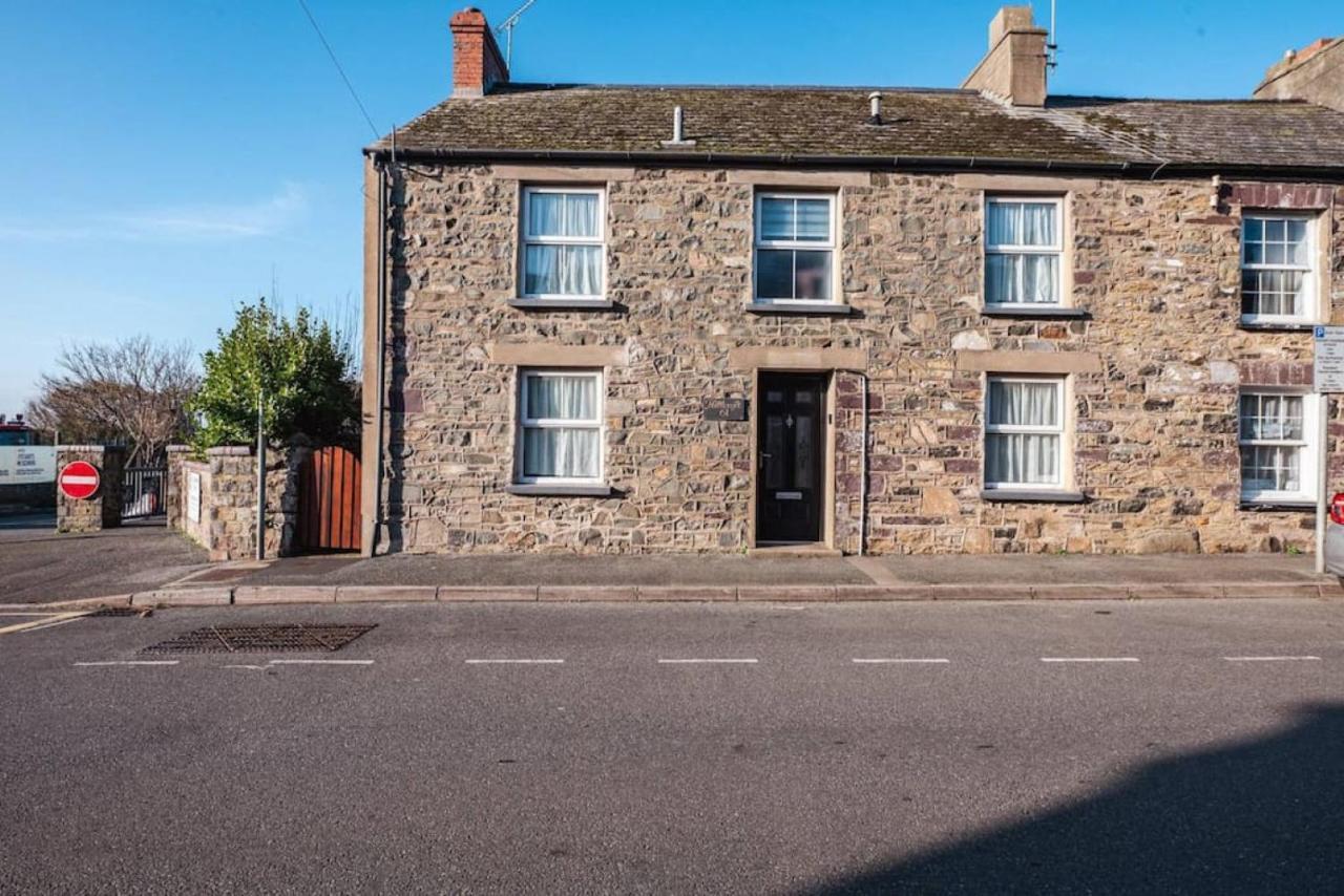 Cosy Welsh Cottage In St Davids Centre With Garden エクステリア 写真