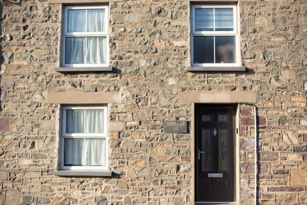 Cosy Welsh Cottage In St Davids Centre With Garden エクステリア 写真